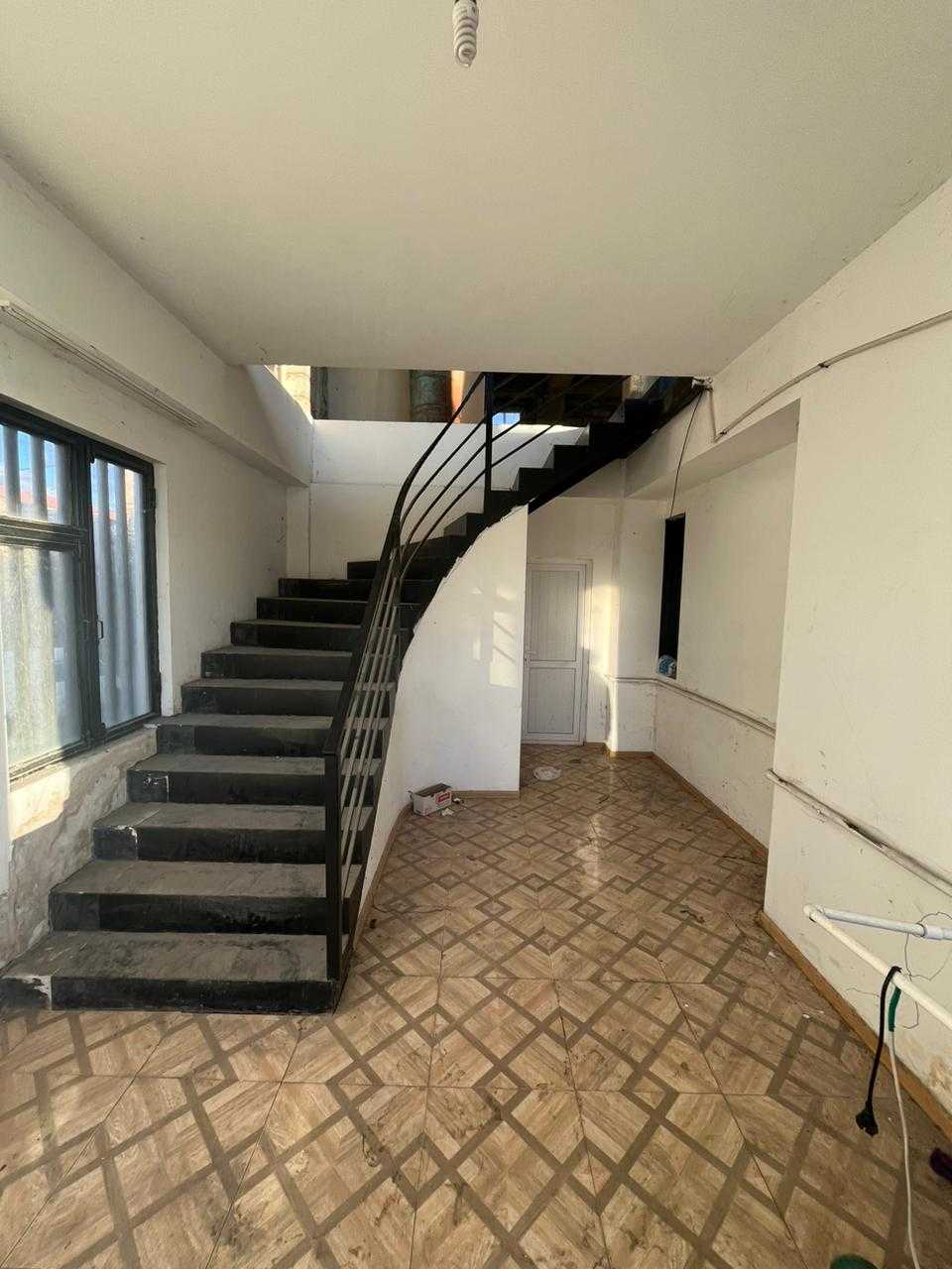 Office For Rent. Telavi, 3 of 4