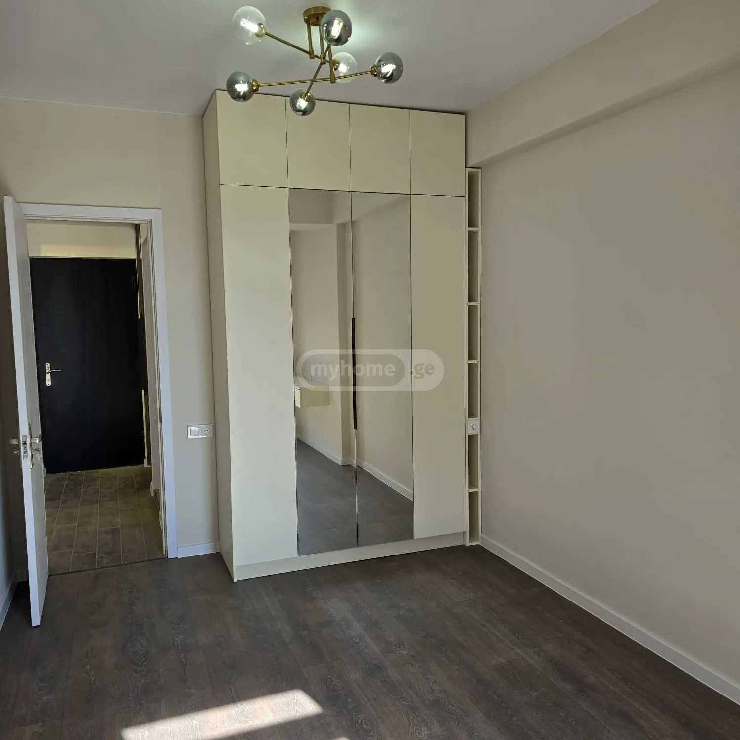 2 Room Flat For Sale view 2