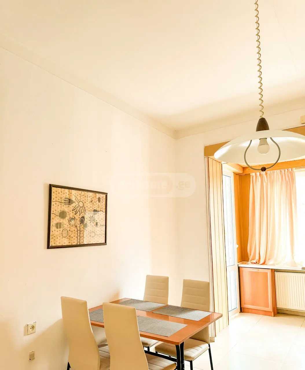 5 Room Flat For Rent. Vake view 12