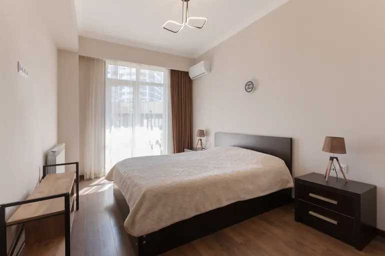 4 Room Flat For Rent. Vake view 7
