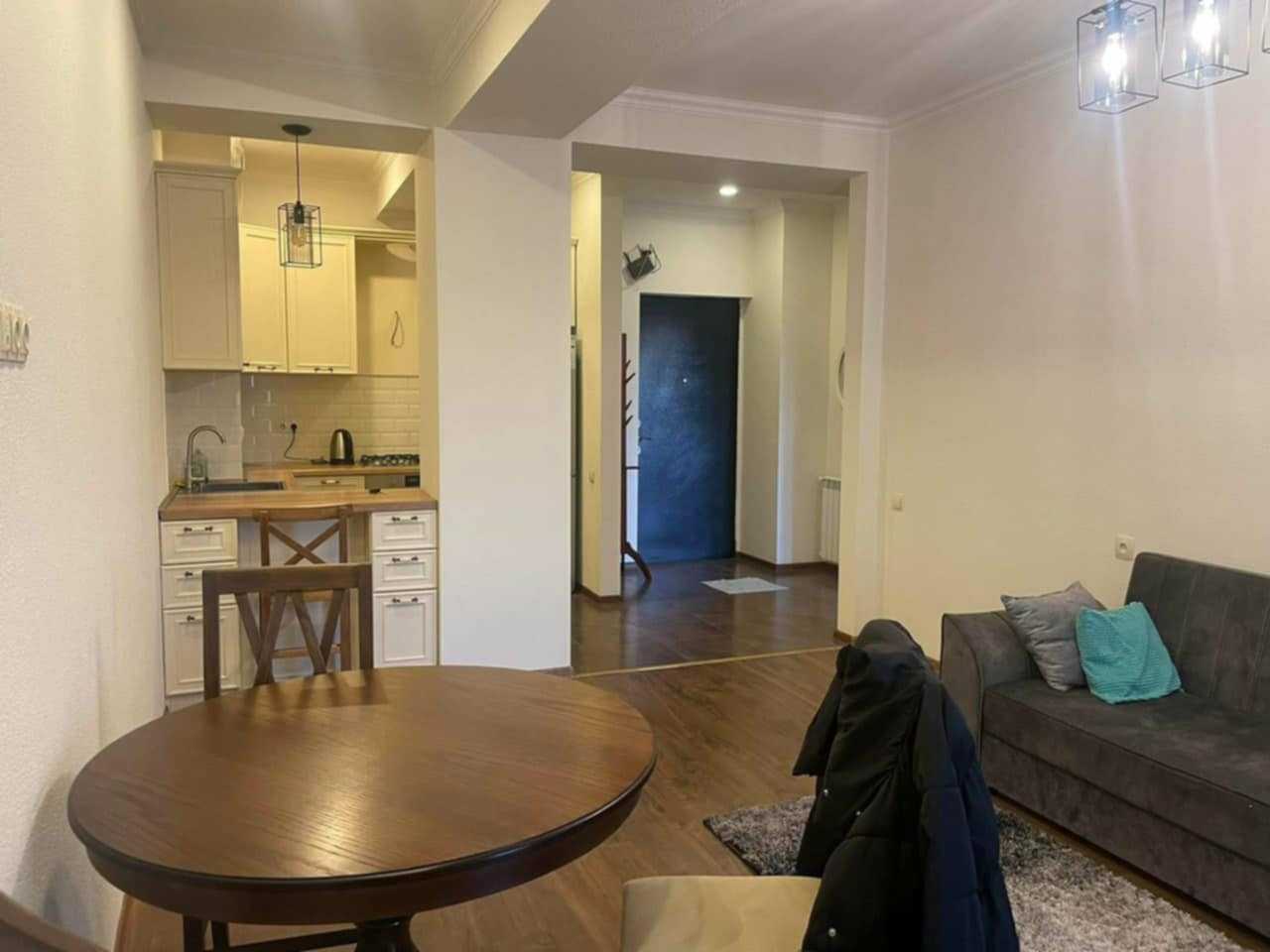 2 room Flat For Rent. Bagebi - Mehr