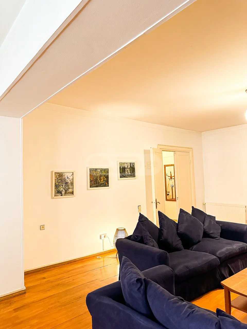 5 Room Flat For Rent. Vake view 11