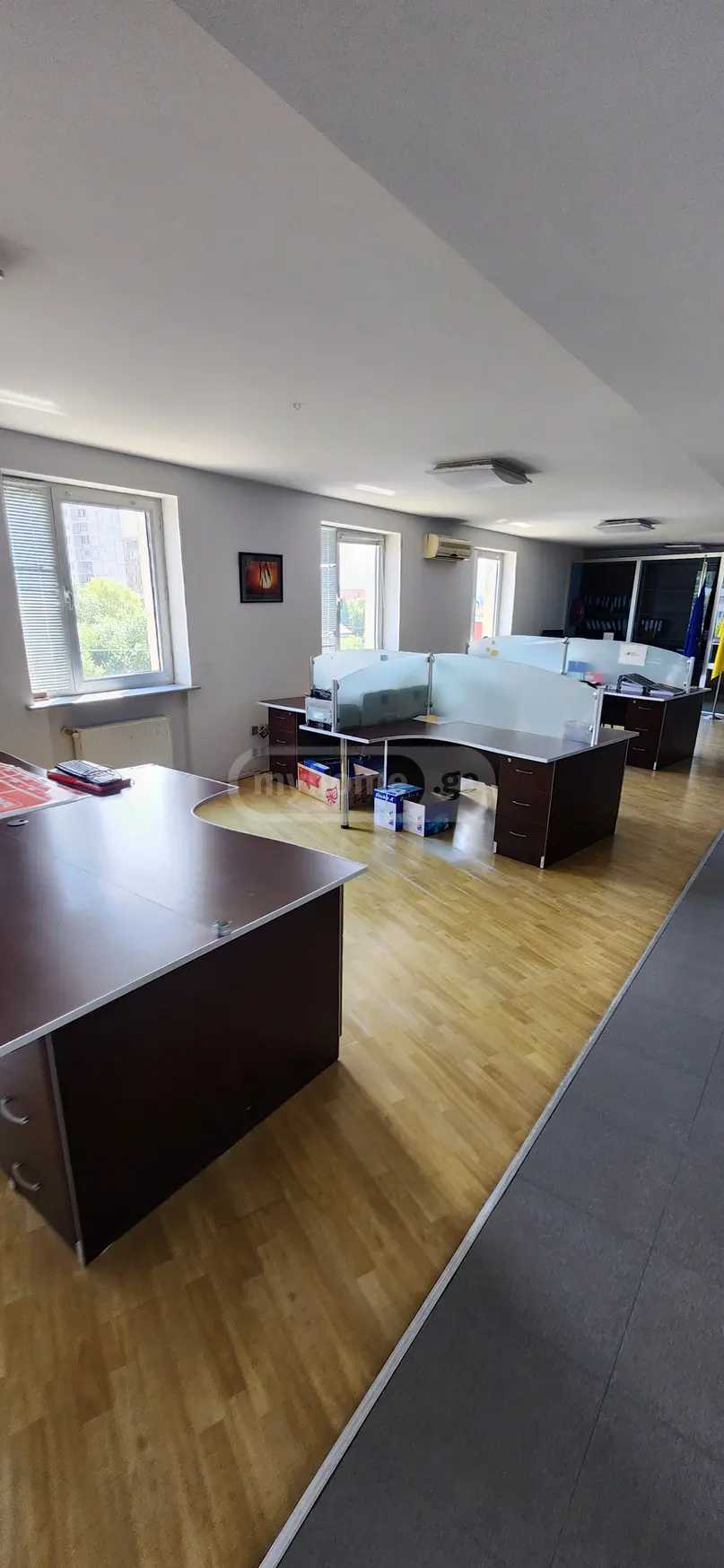 Store-Industrial Property For Rent. Gldani view 4