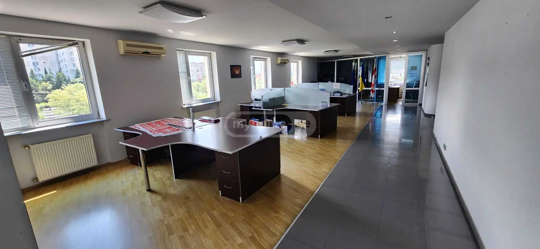 Store-Industrial Property For Rent. Gldani view 9