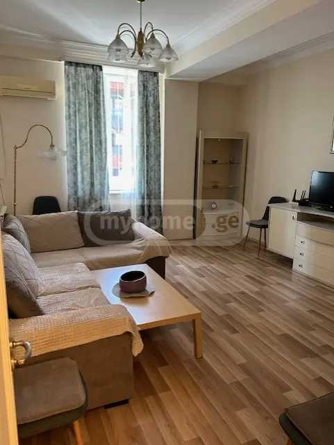 3 Room Flat For Rent. Vake view 1