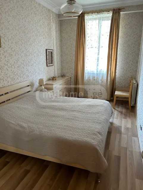 3 Room Flat For Rent. Vake view 2