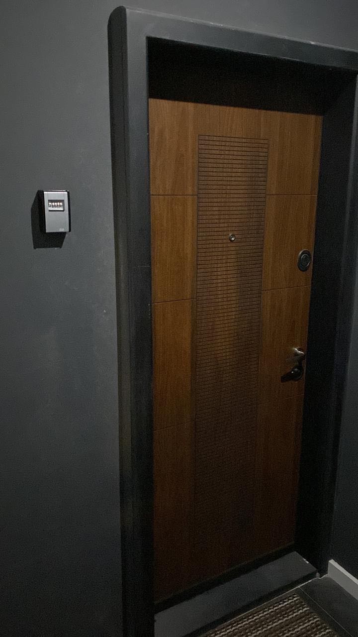 1 Room Flat Daily Rent. Vake view 1