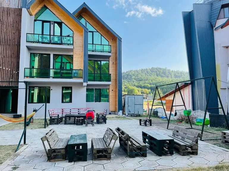 2 Room Flat For Rent. Bakuriani view 1