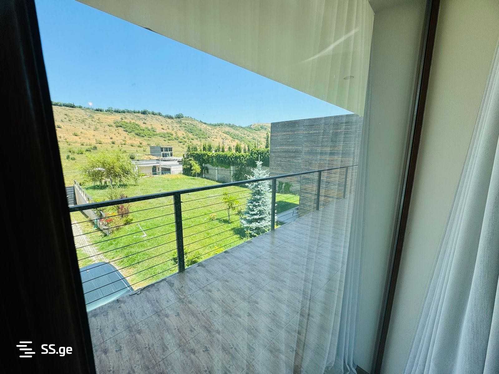 8 Room Private House For Rent. Tsodoreti view 3