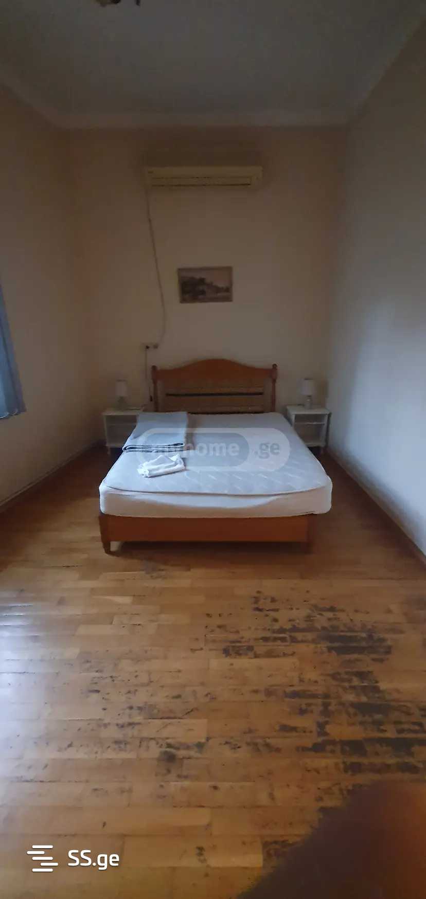 7 Room Hotel For Rent. Sololaki view 5