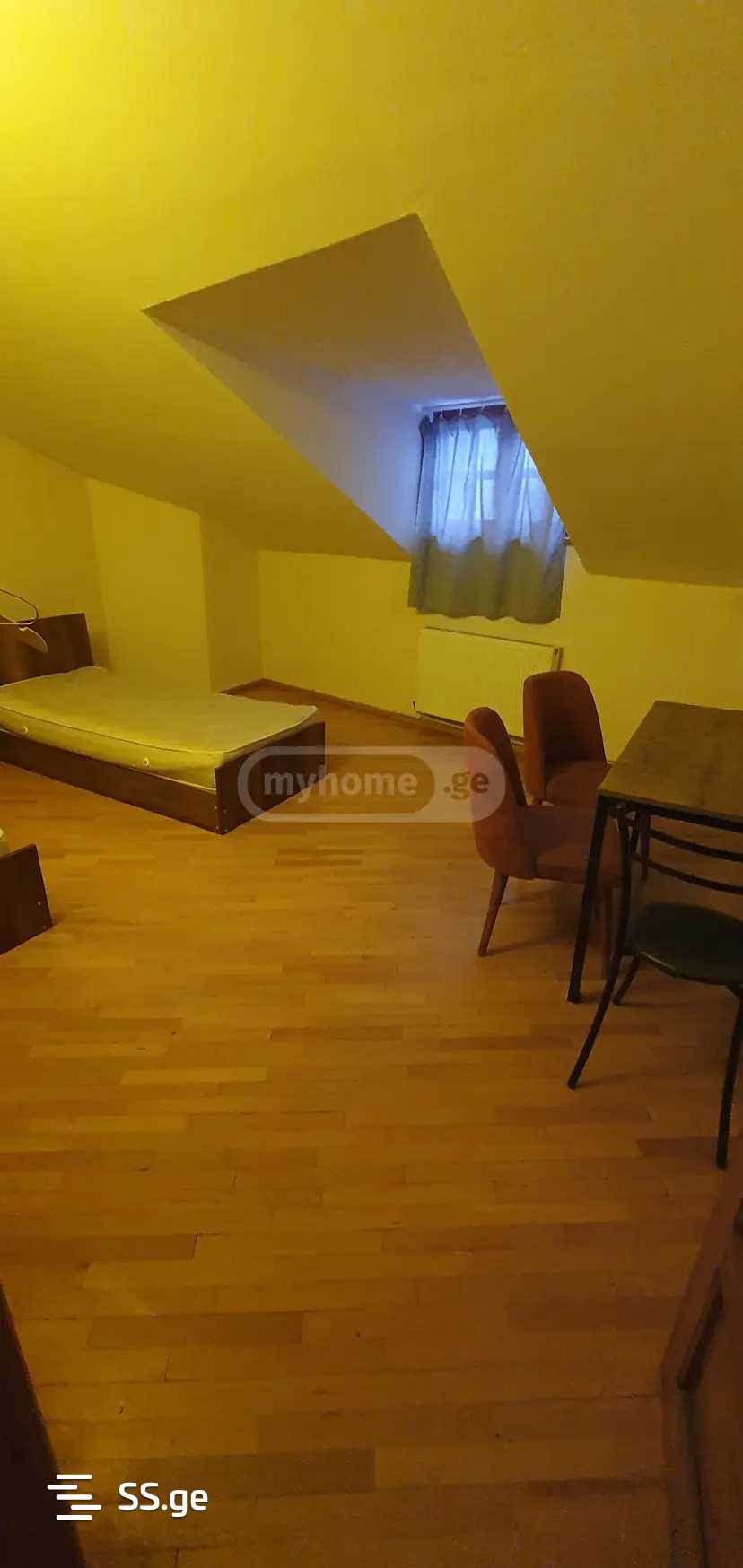 7 Room Hotel For Rent. Sololaki view 12