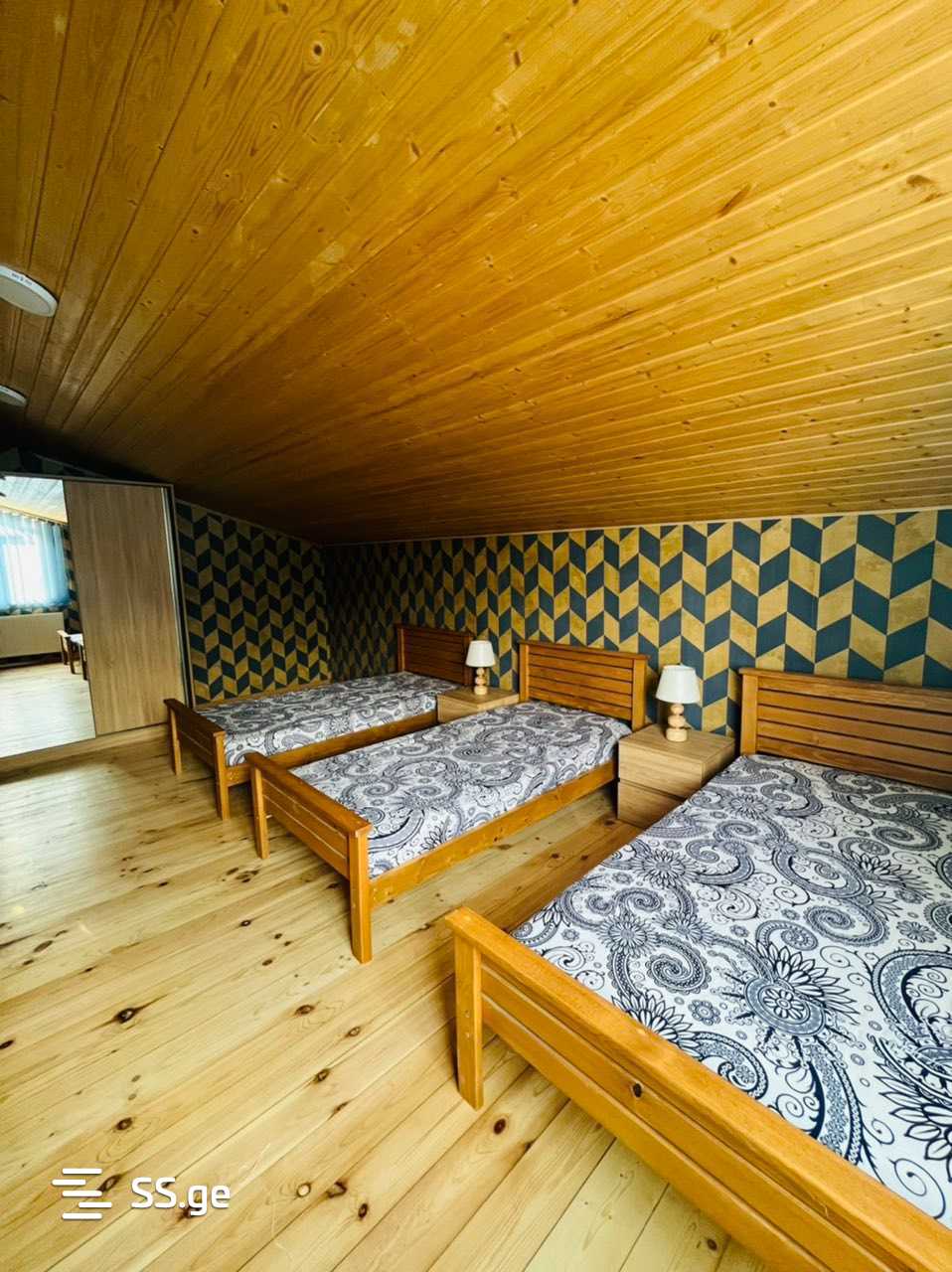 8 Room Private House For Rent. Isani view 30