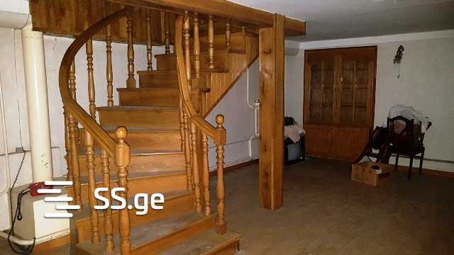 Продажа 18-комната Частный дом view 3