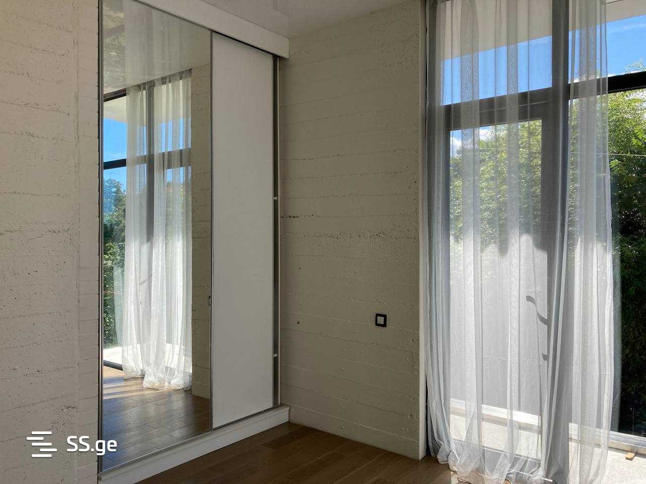 5 Room Private House For Sale view 11