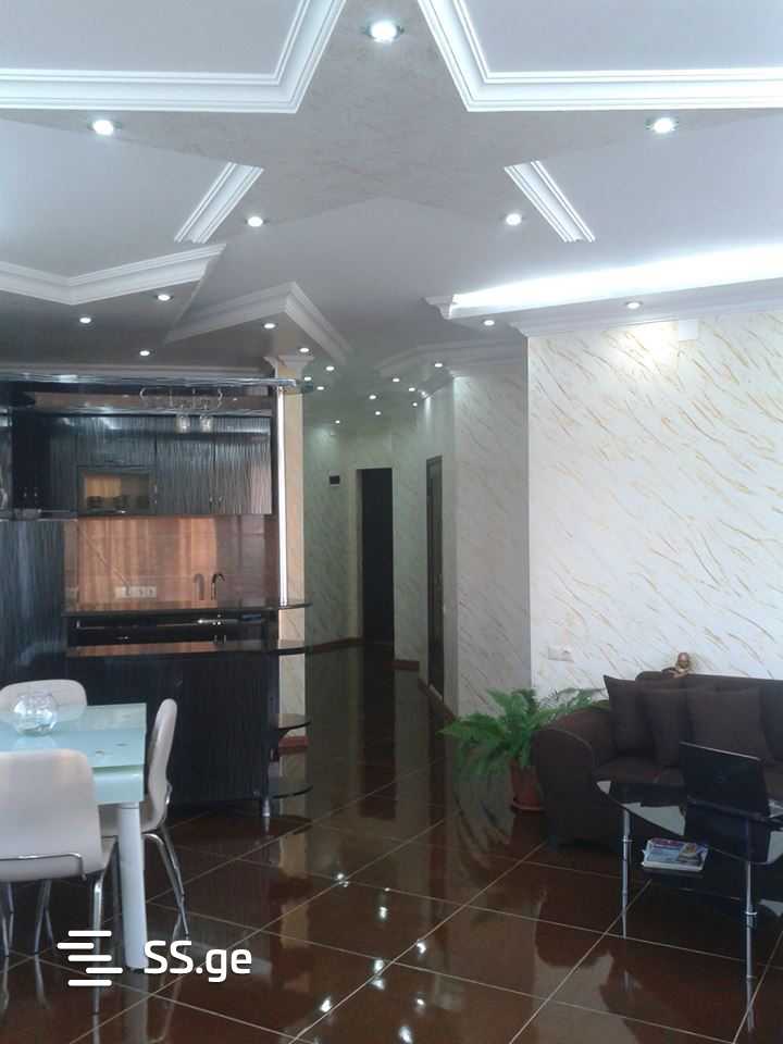 3 Room Flat Daily Rent. Batumi, 2 of 4
