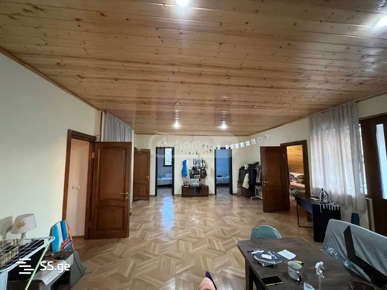 15 Room Hotel For Rent. Nadzaladevi, 1 of 12