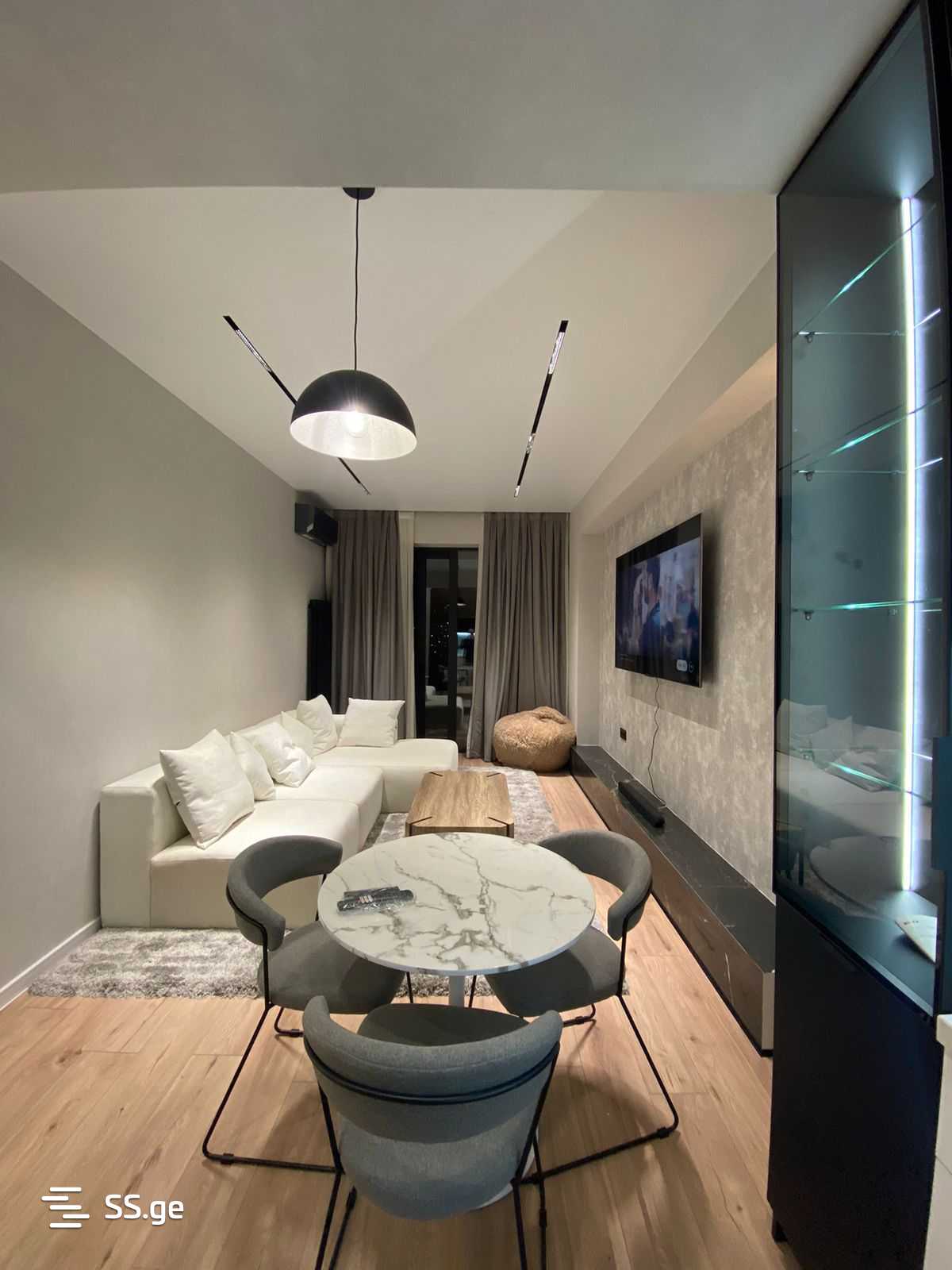 2 Room Flat For Rent. Vake view 2