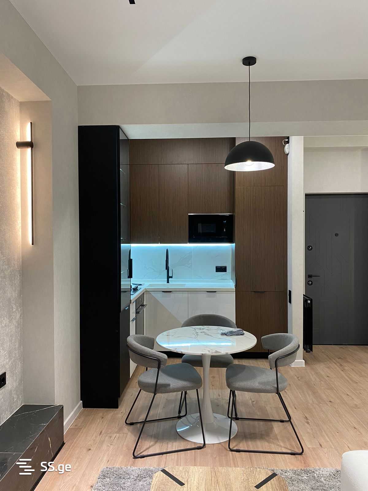 2 Room Flat For Rent. Vake view 4