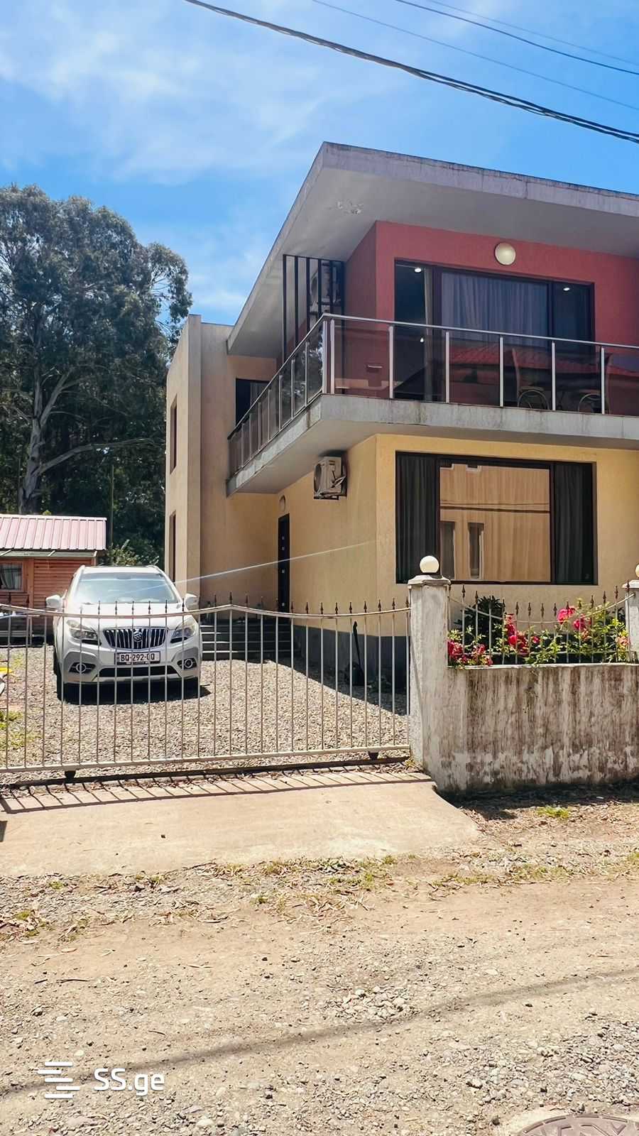 8 Room Summer Cottage For Sale view 2