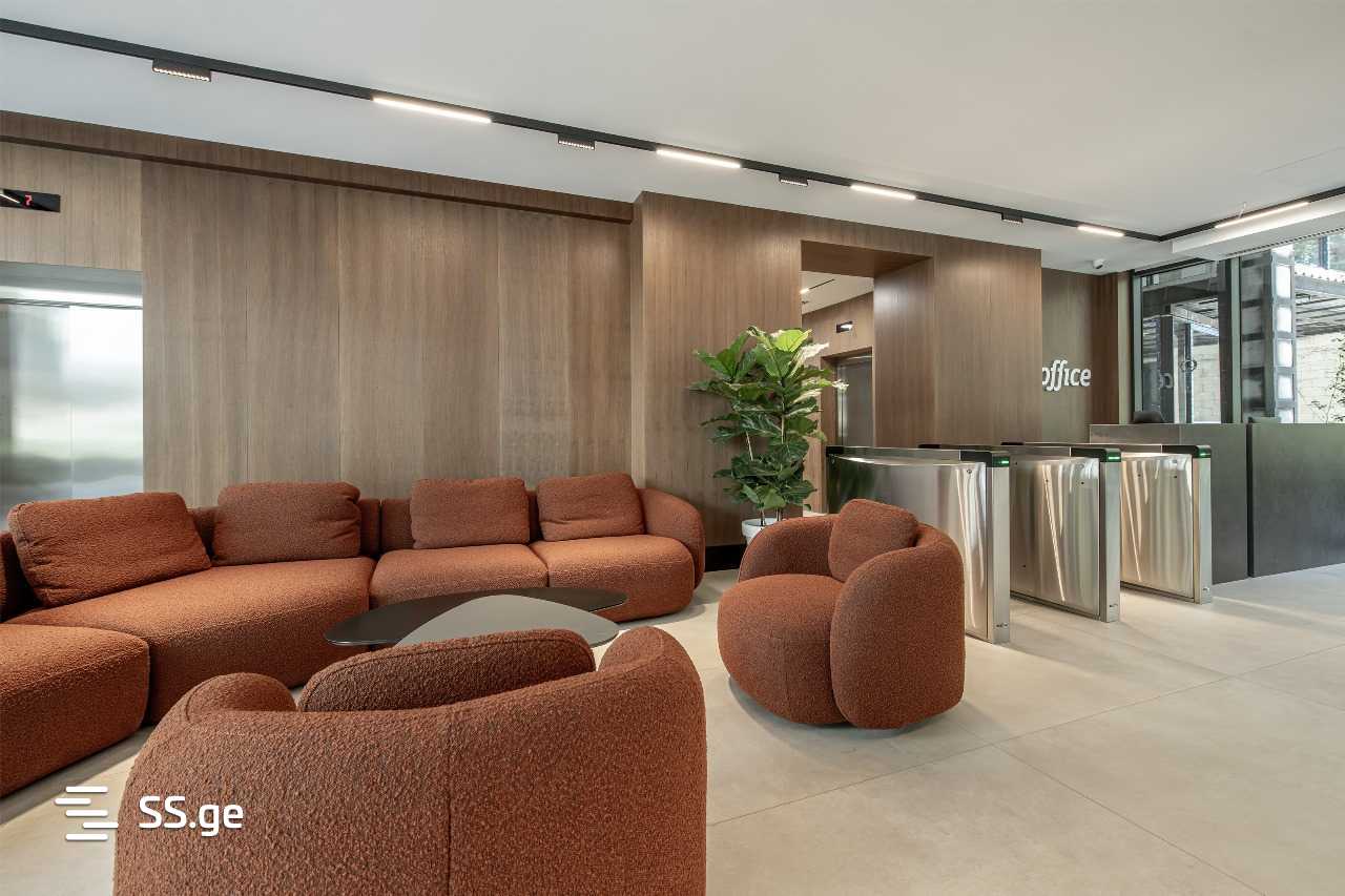 Office For Rent. Vera view 2