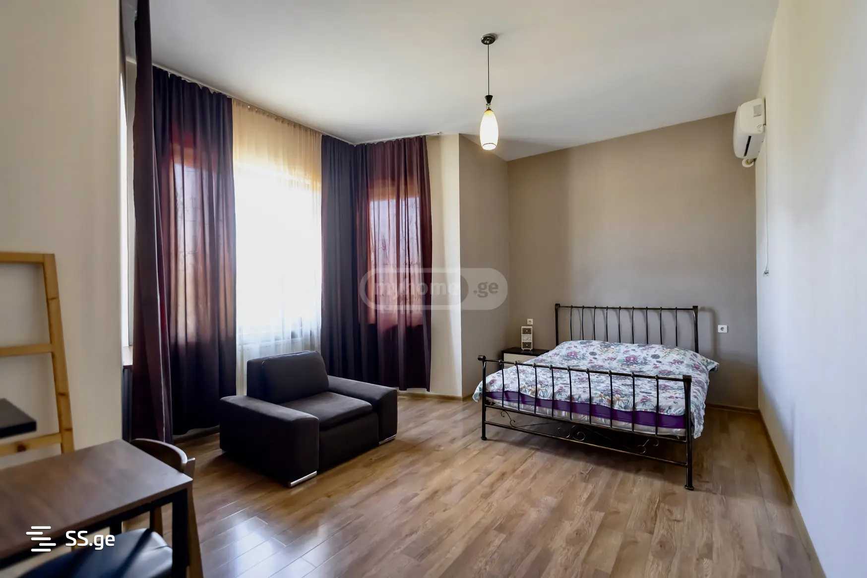 6 Room Summer Cottage For Sale view 9