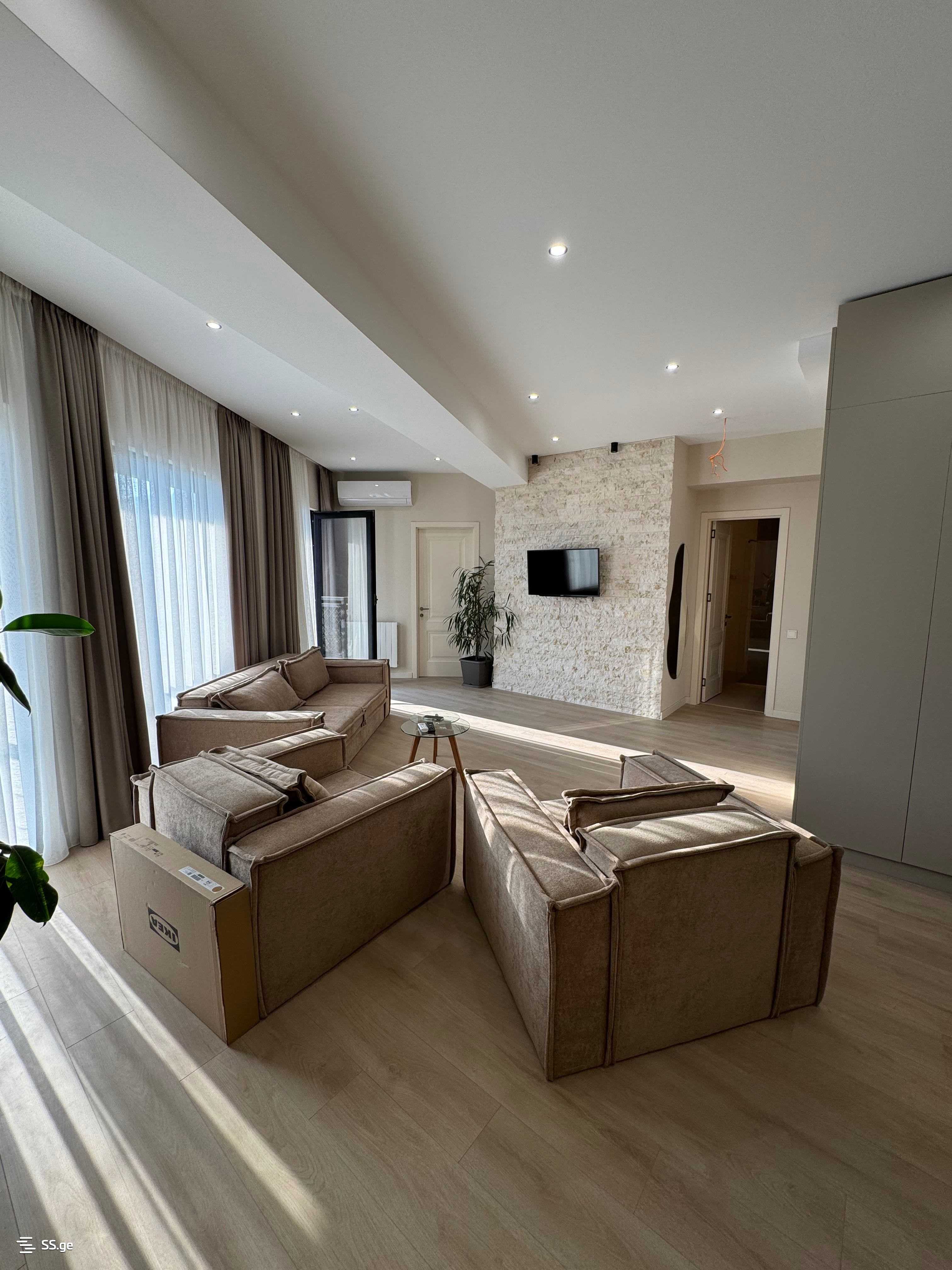 3 Room Flat For Rent. Chugureti, 1 of 12