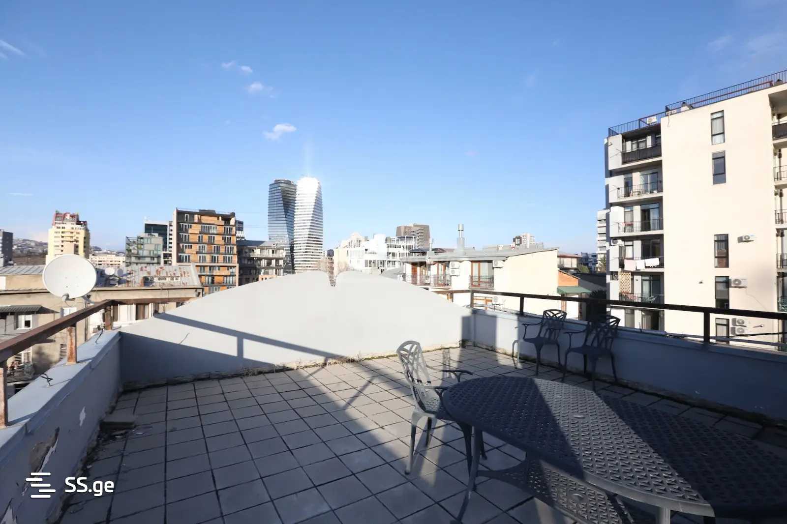 Private House For Rent. Vake view 11