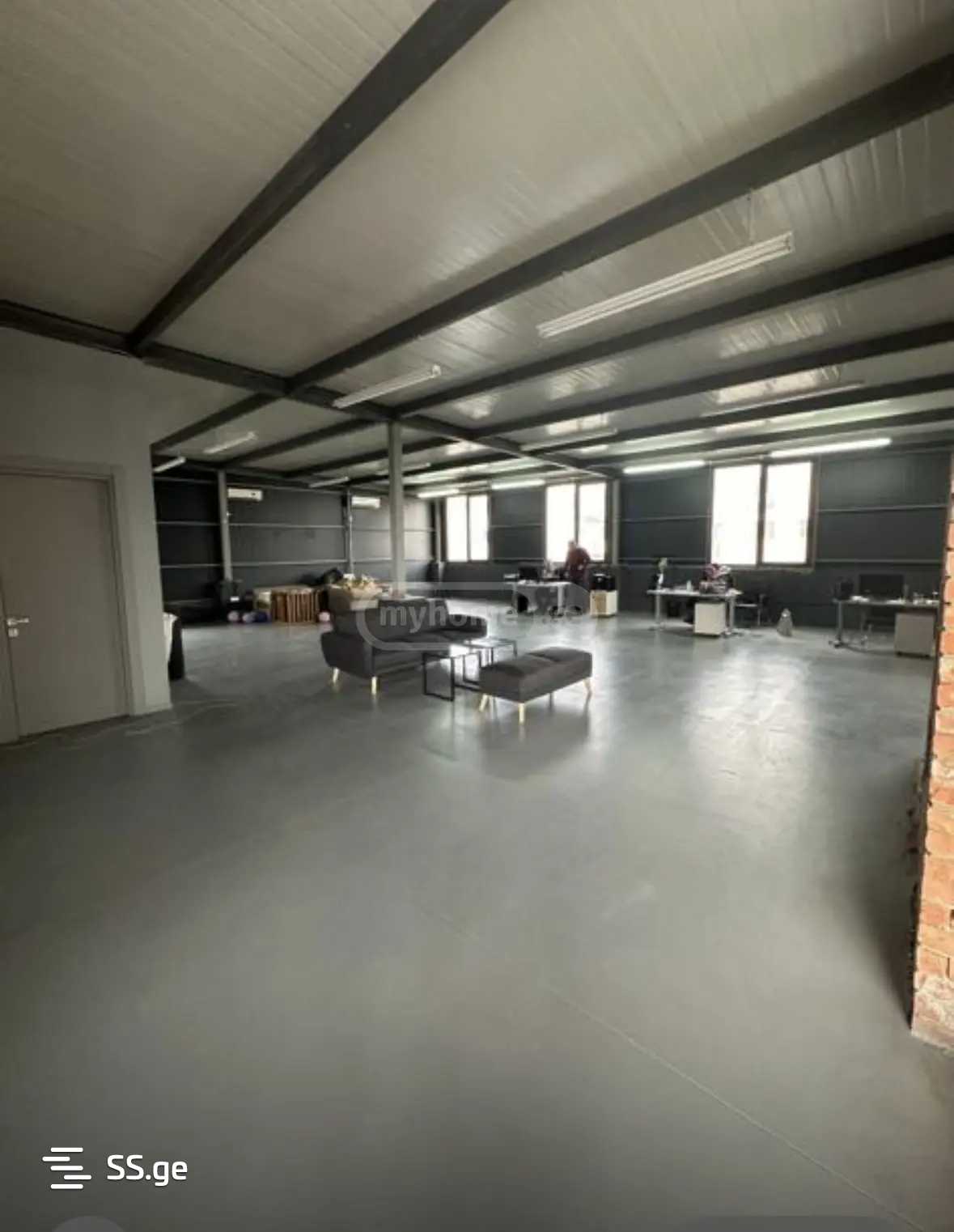 Office For Rent. Isani view 9