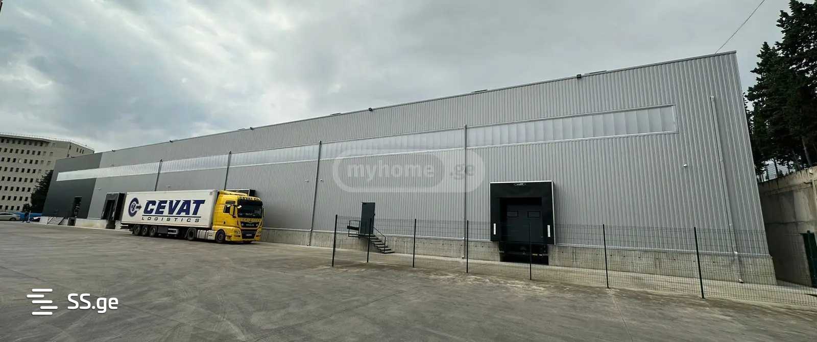 Store-Industrial Property For Rent. Didi Digomi view 2