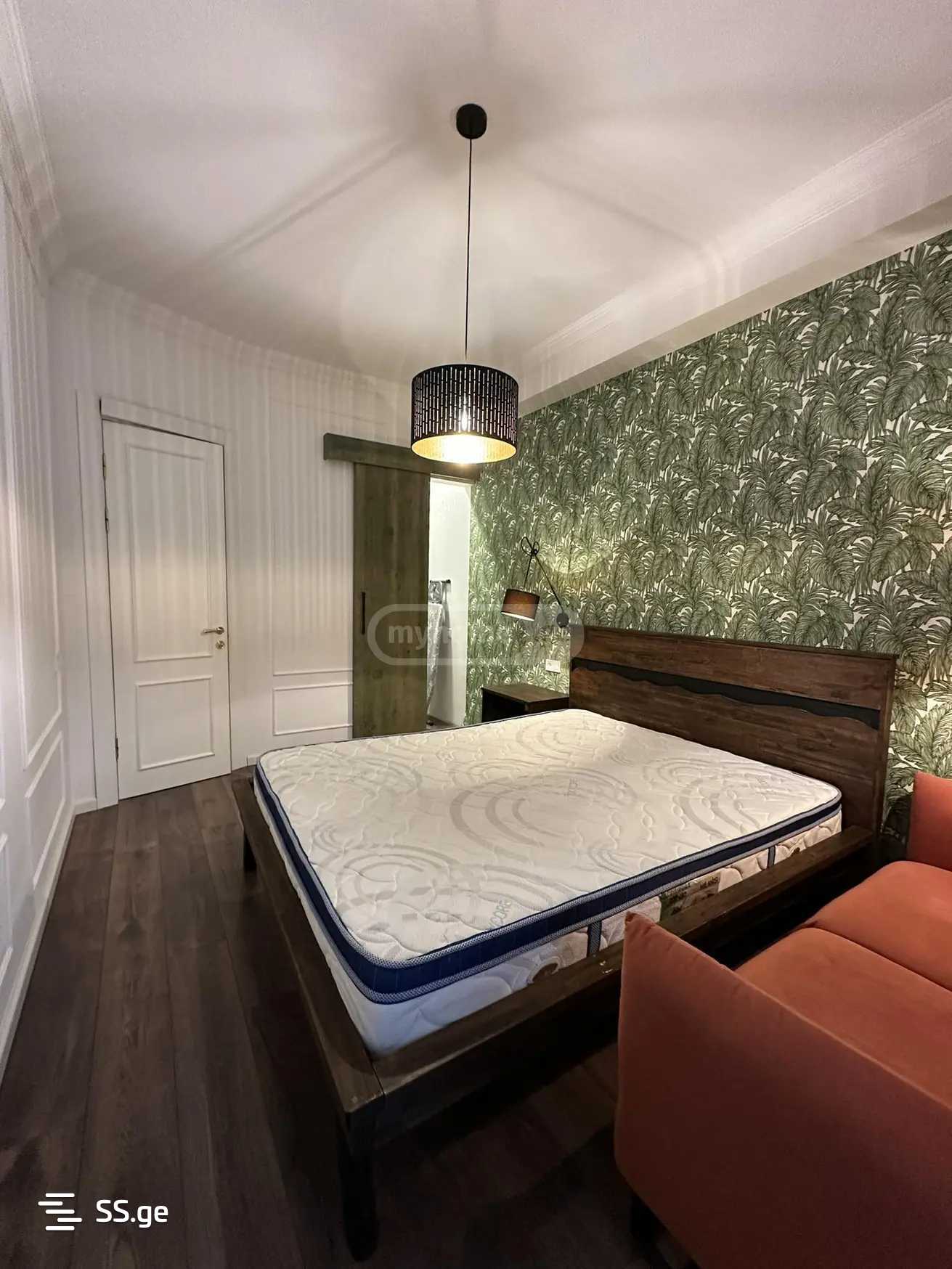 2 Room Flat For Rent. Vake view 4