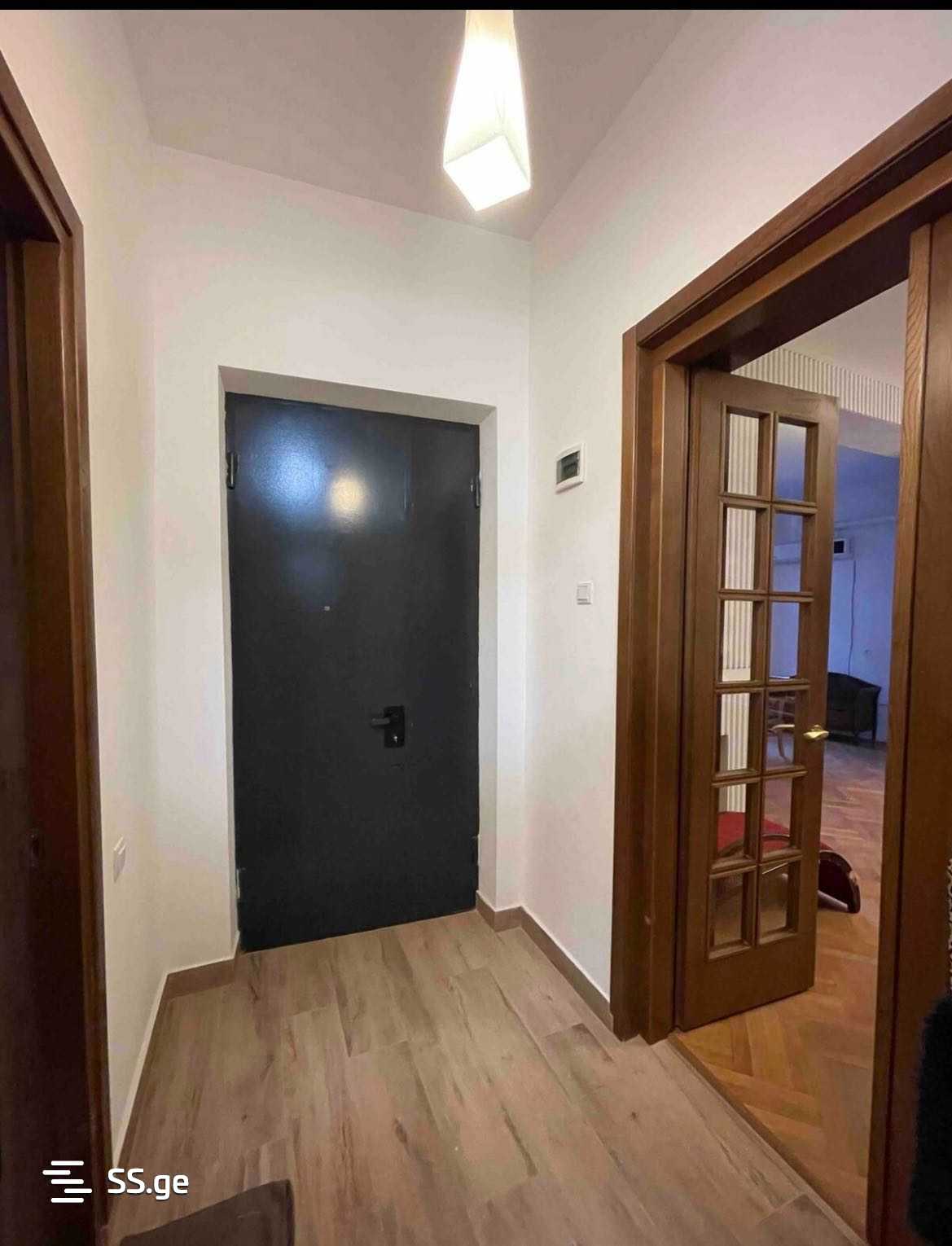 4 Room Flat For Rent. Vera view 6
