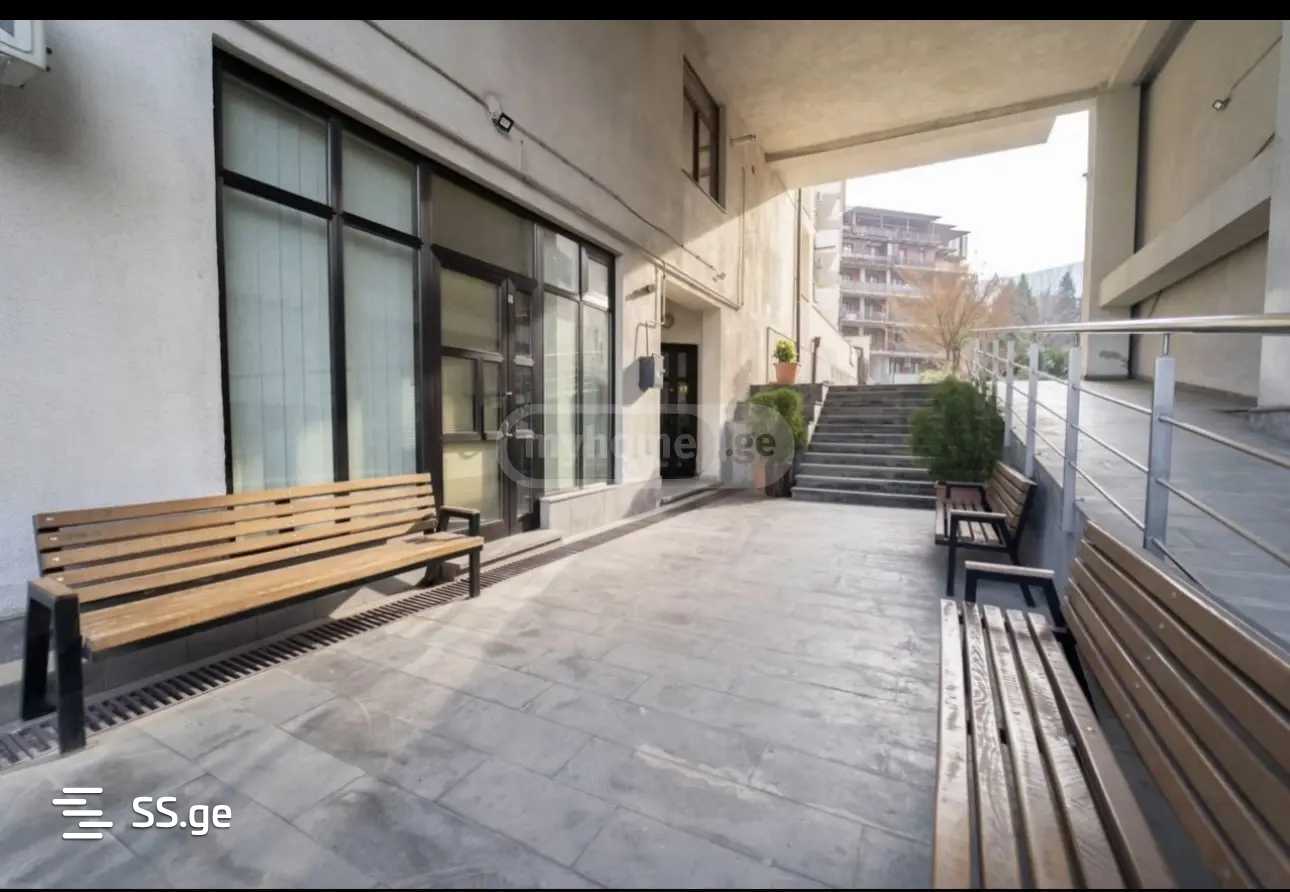 3 Room Flat For Rent. Vake view 2