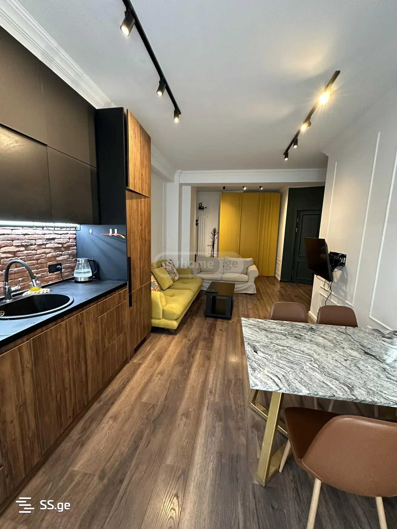 2 Room Flat For Rent. Vake view 5