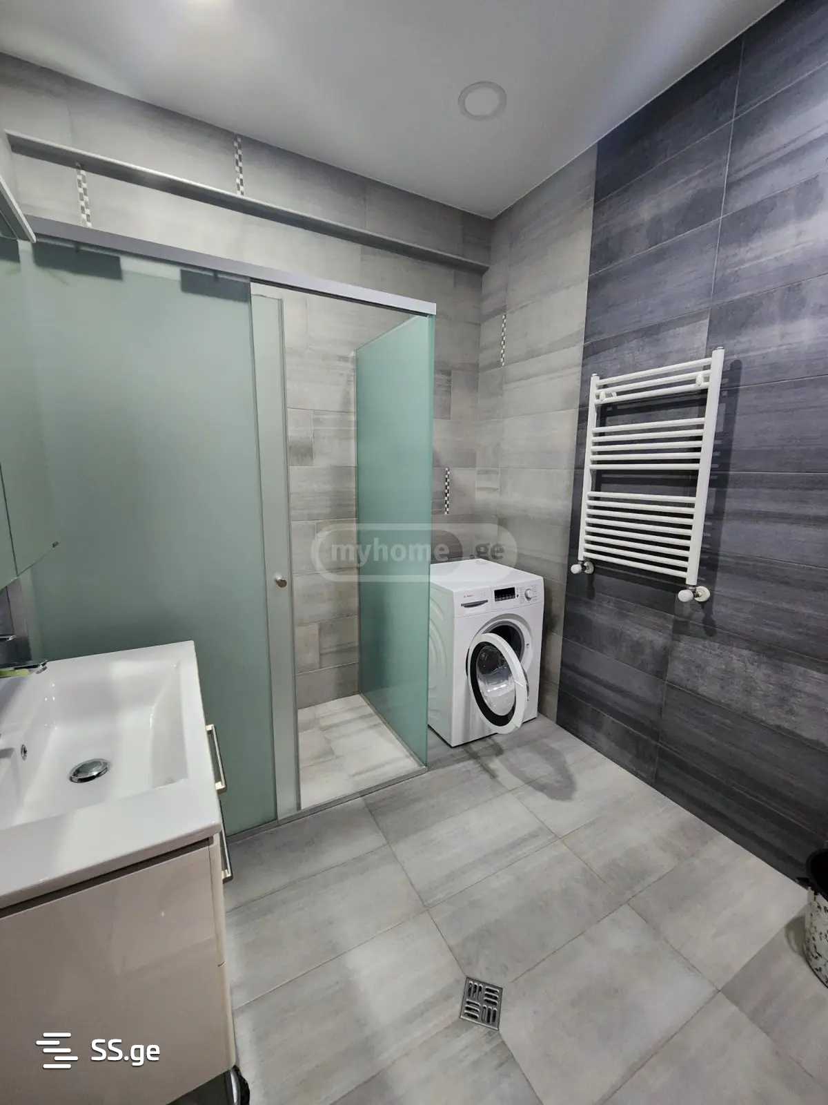 4 Room Flat For Rent. Ortachala view 9