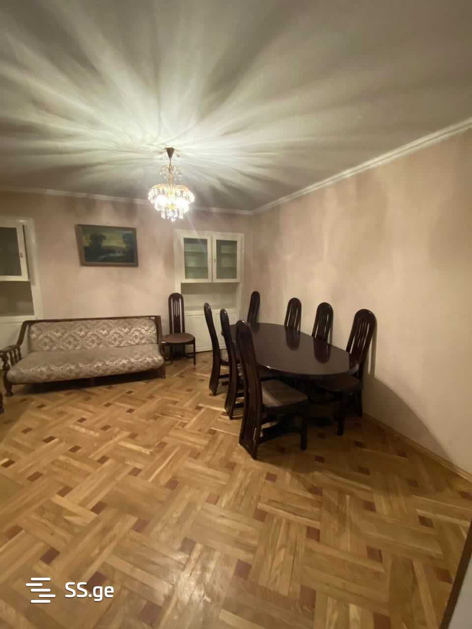 10 Room Private House For Sale, 3 of 4