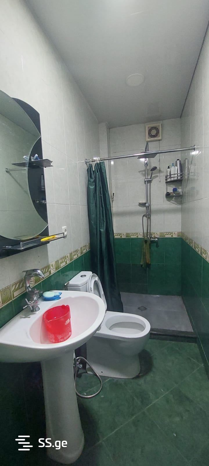 6 Room Private House For Rent. Batumi view 10