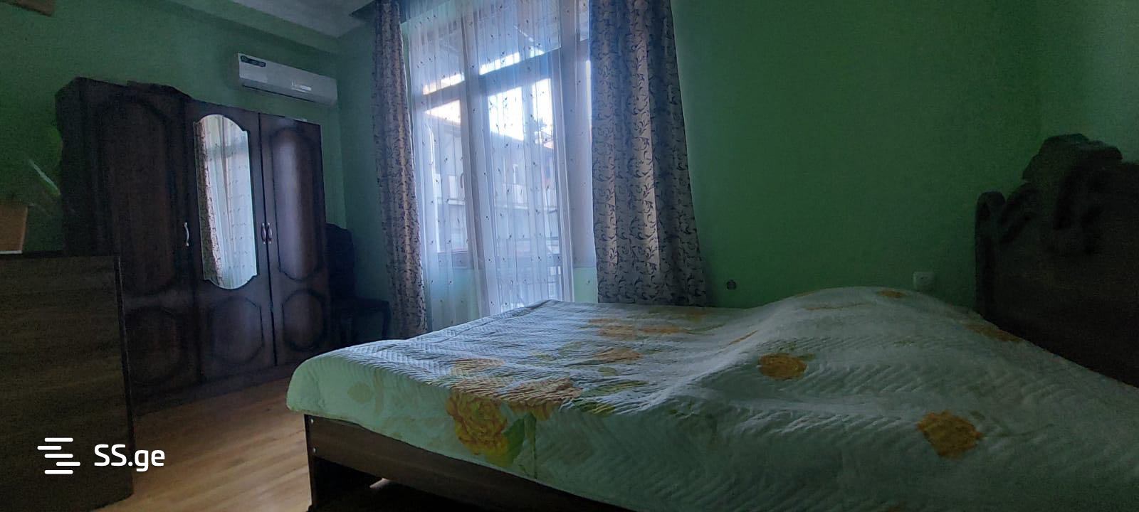 6 Room Private House For Rent. Batumi view 9