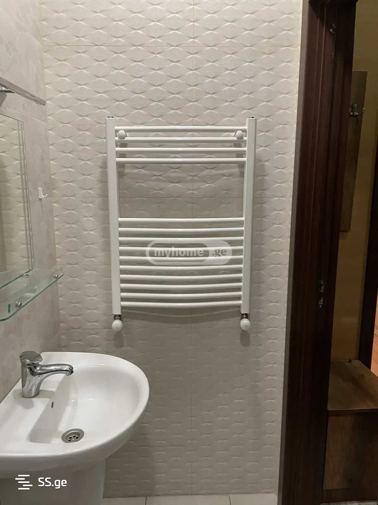 2 Room Flat For Rent. Digomi view 5