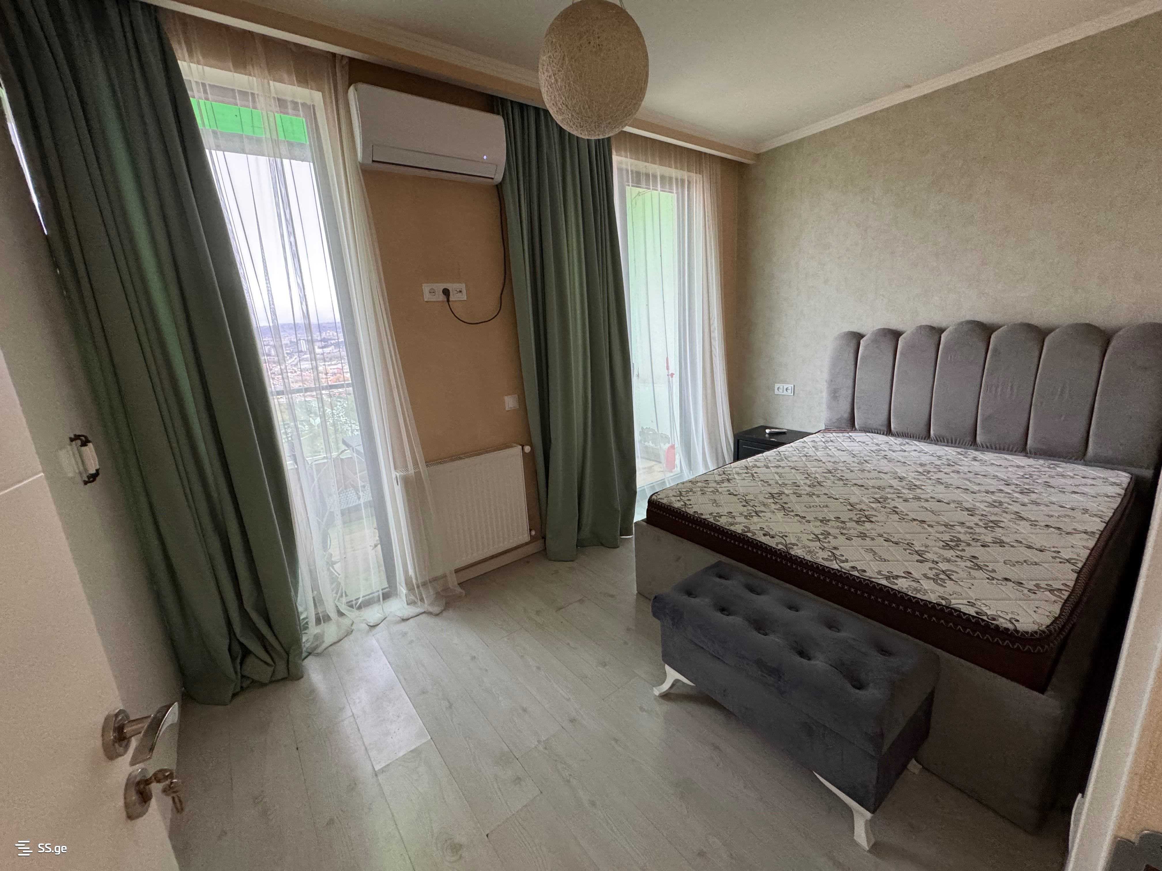 2 Room Flat For Rent. Didi Digomi view 1