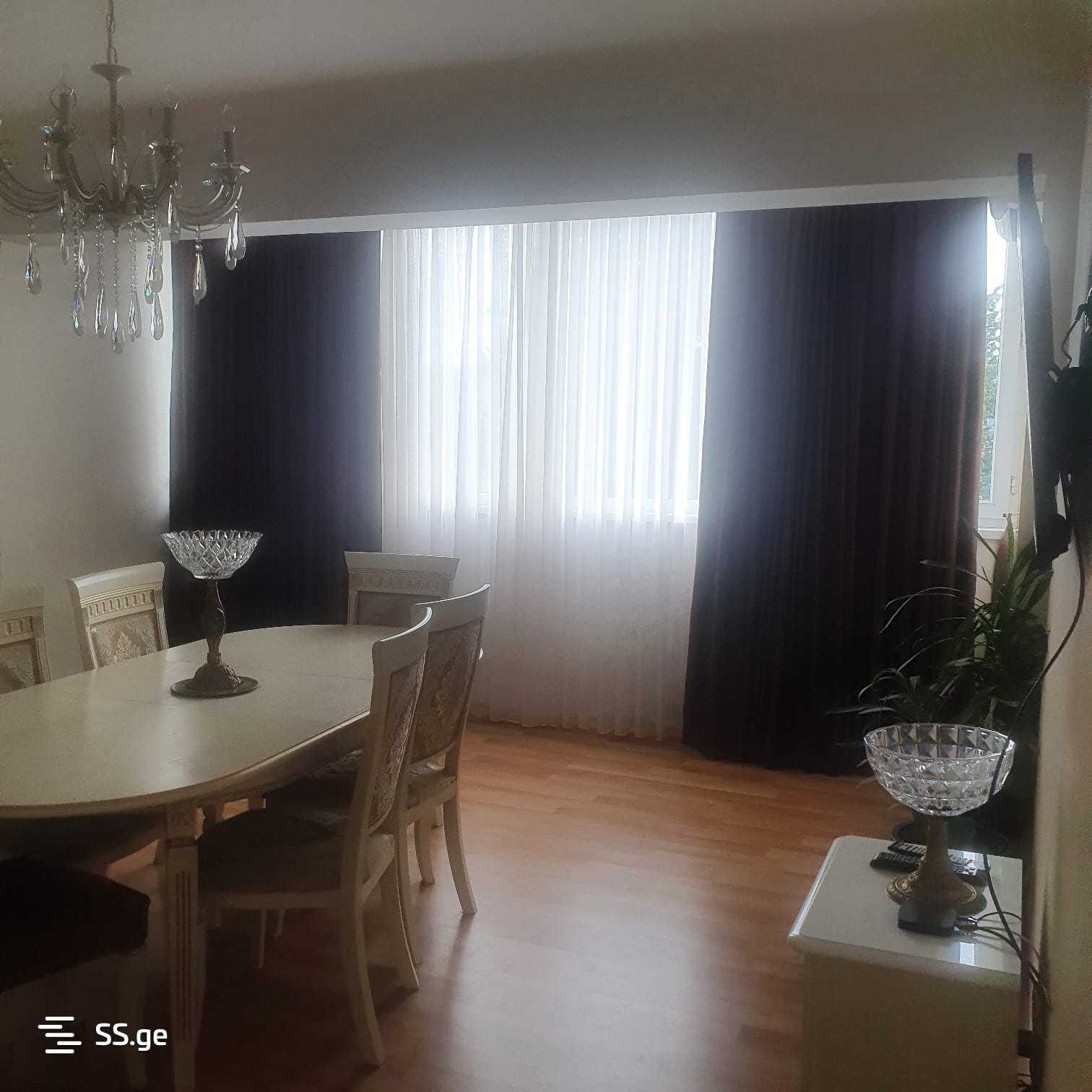 5 Room Flat For Sale view 6