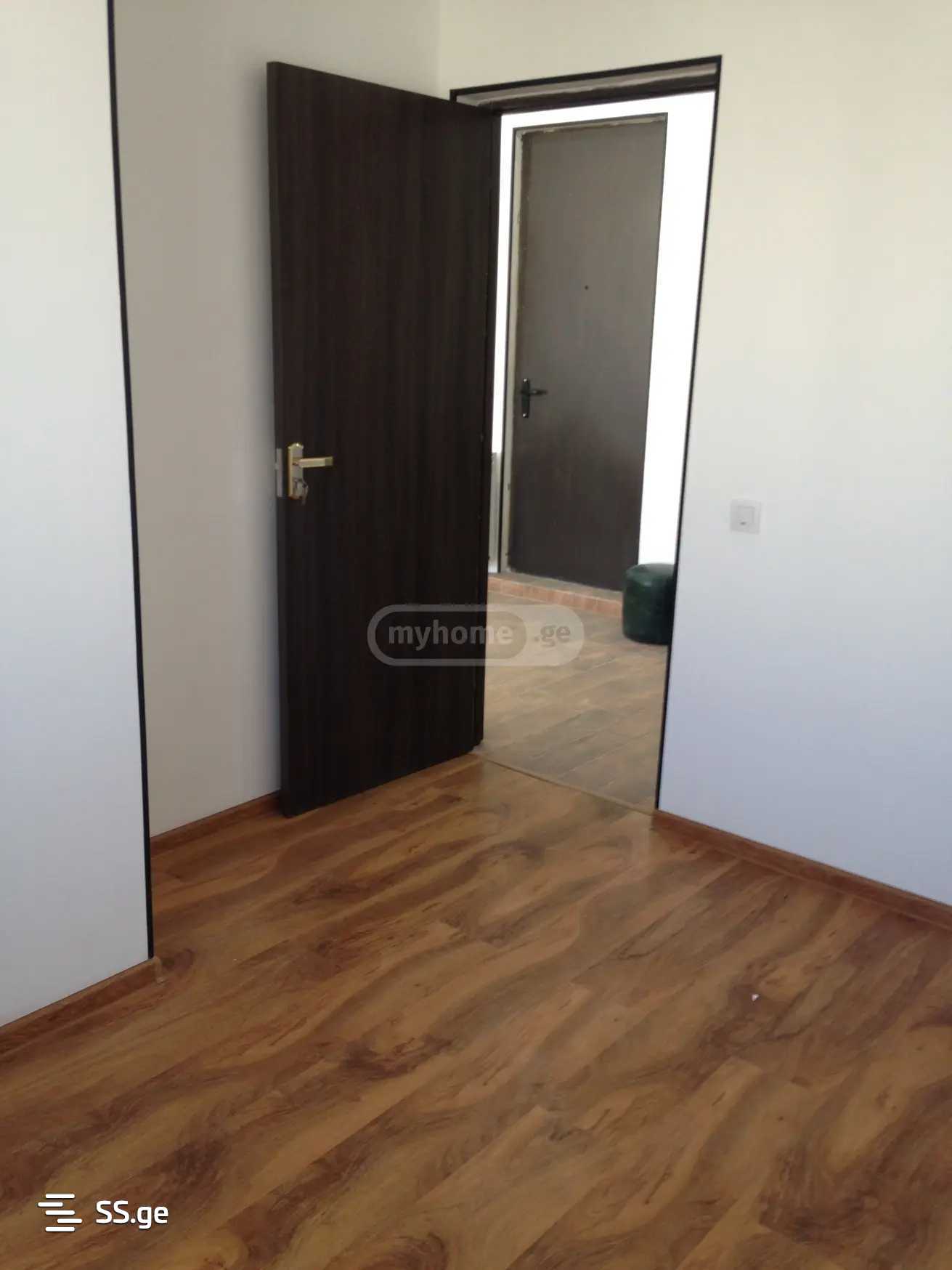 2 Room Flat For Rent. Varketili view 10