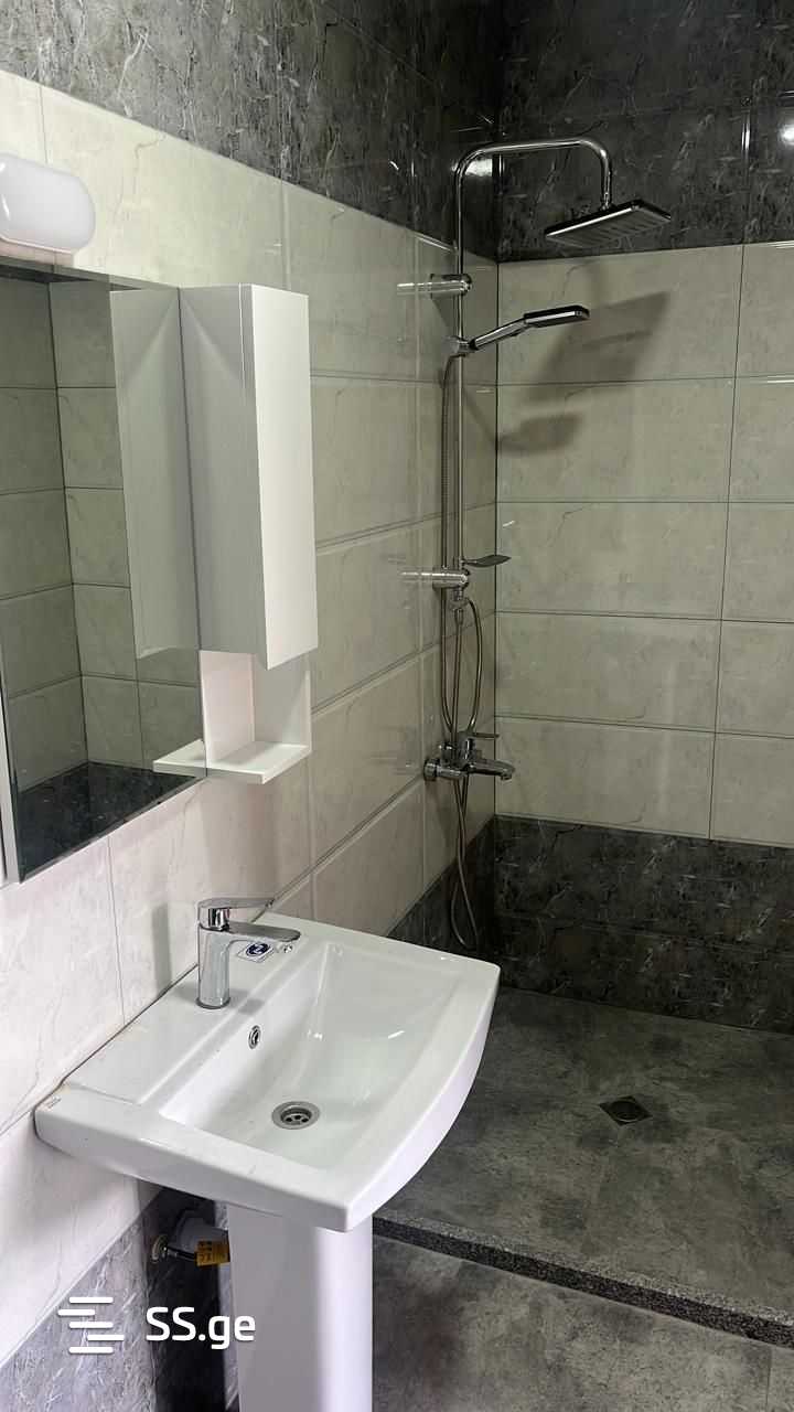 10 Room Hotel For Sale view 5