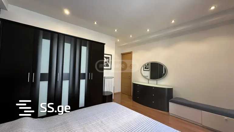 3 Room Flat For Sale view 5