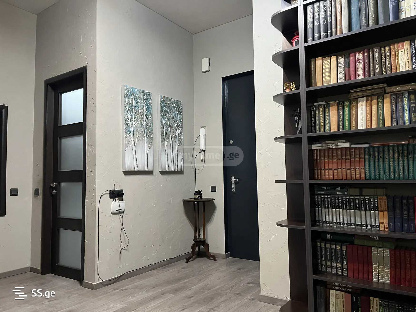 2 Room Flat For Rent. Vake view 5