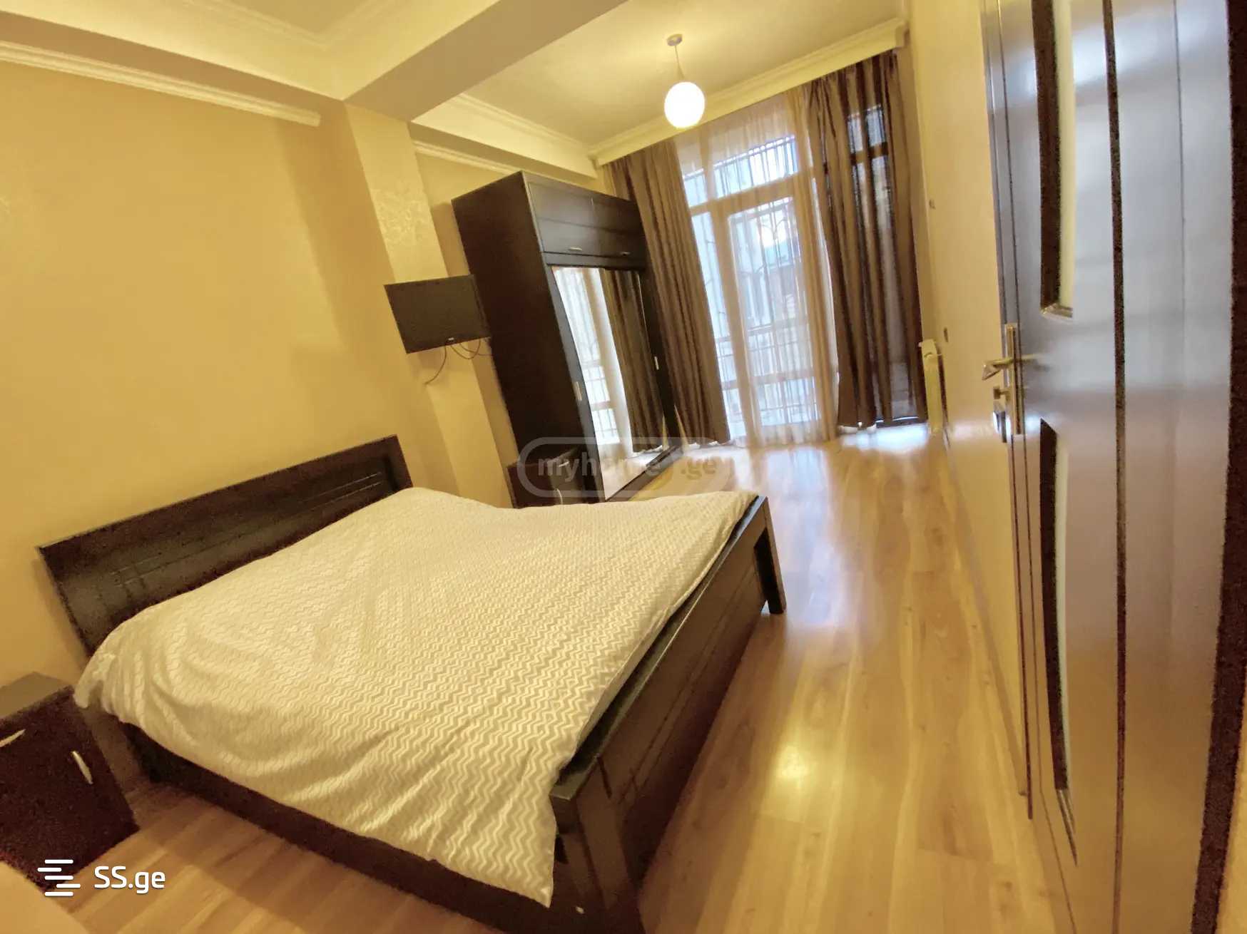 3 Room Flat For Rent. Mtatsminda view 3