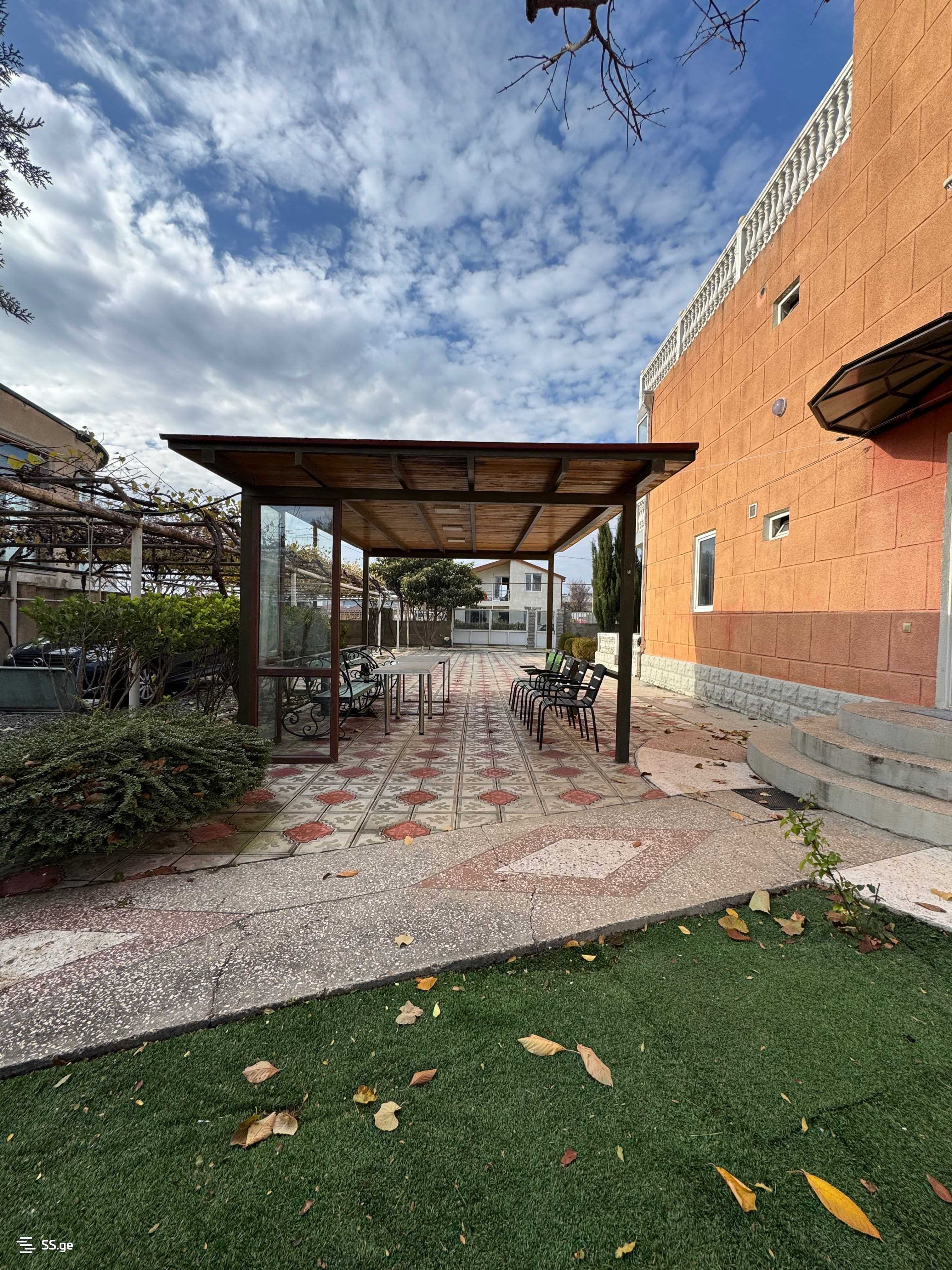 8 Room Private House For Rent. Ponichala view 11