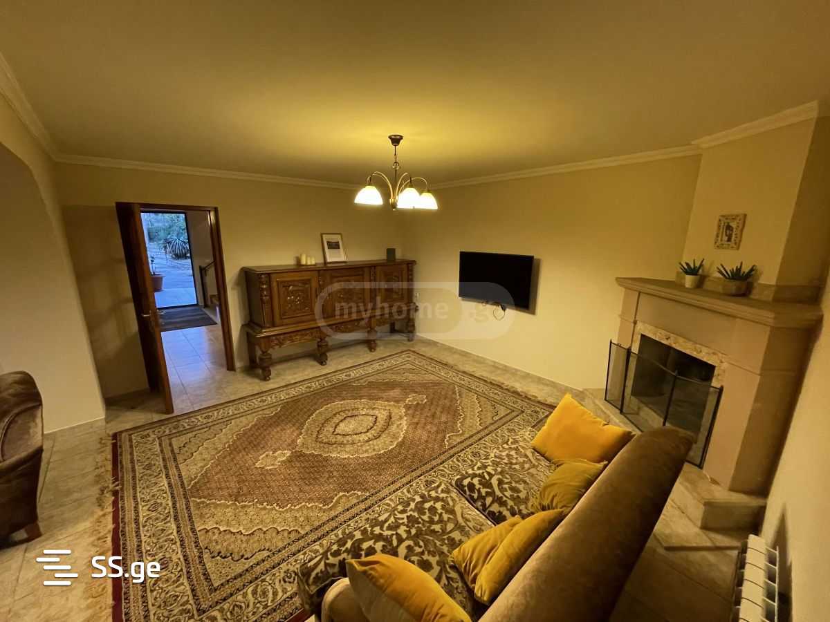 8 Room Private House For Rent. Vera view 2