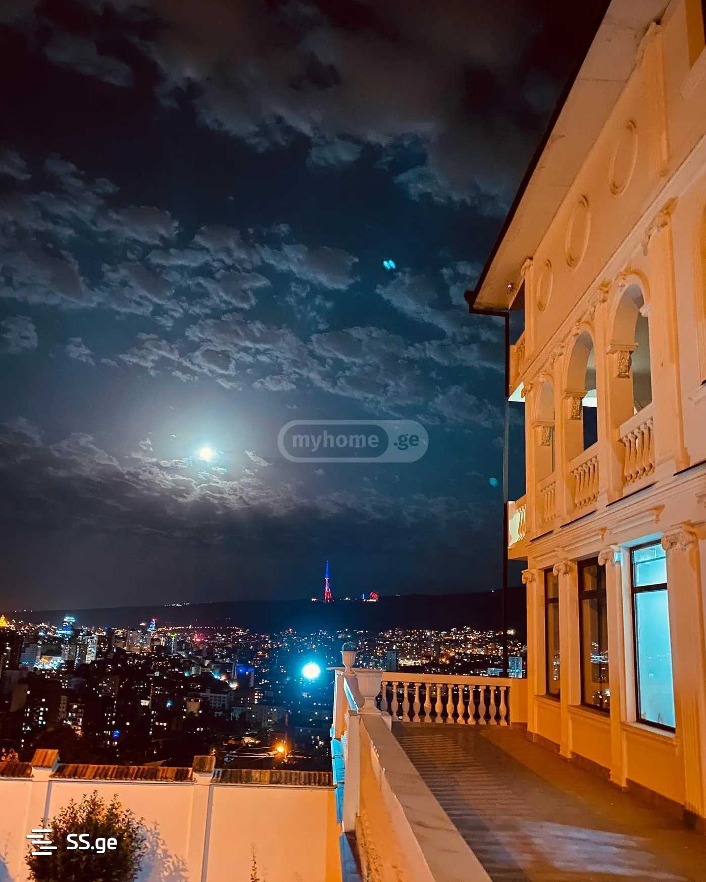 12 Room Hotel For Rent. Vedzisi, 6 of 9