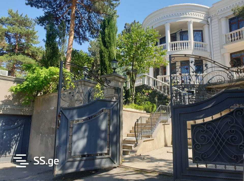 6 Room Summer Cottage For Rent. Tskneti, 1 of 12