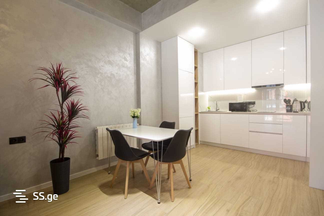 2 Room Flat For Rent. Avlabari view 4